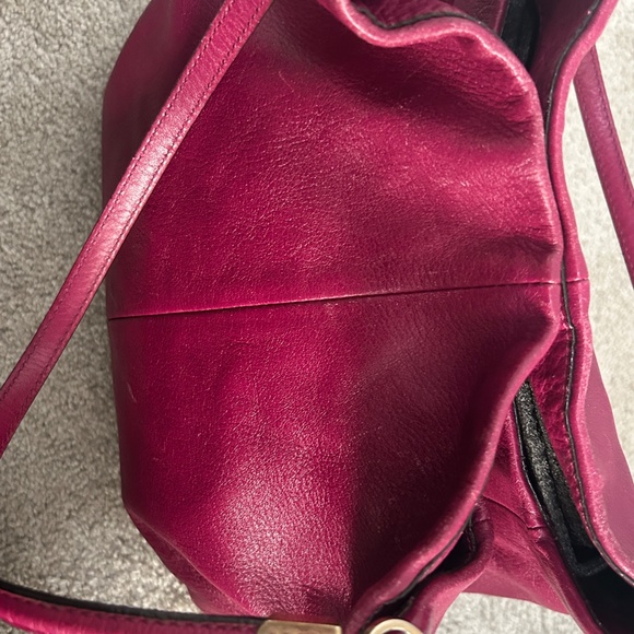 Coach Soft Leather "Edie" Handbag; Fuchsia, 2 Straps - Picture 3 of 13